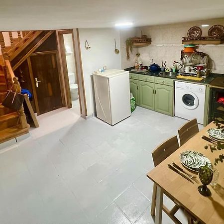 Villadecelis Mieres  Eksteriør bilde